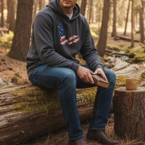 🍀 2/$22 Field & Stream American Flag Eagle Graphic Gray Hoodie Mens Large